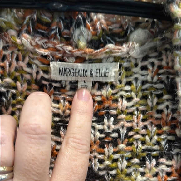 MARGEAUX & ELLIE Multicolor Knit Cardigan ✨ - Picture 2 of 4